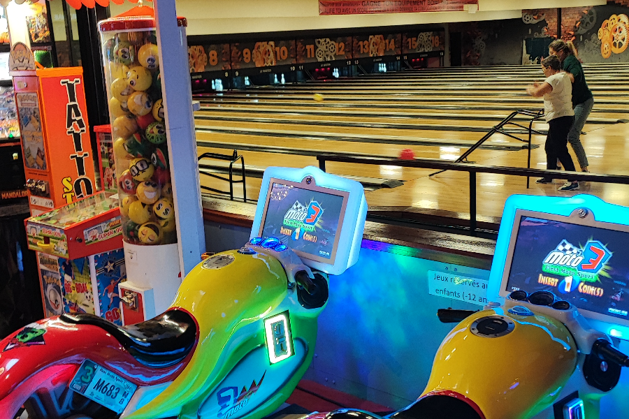 Le bowling LeMaster se situe à l'entrée de Brest. - ©Enora Heurtebize