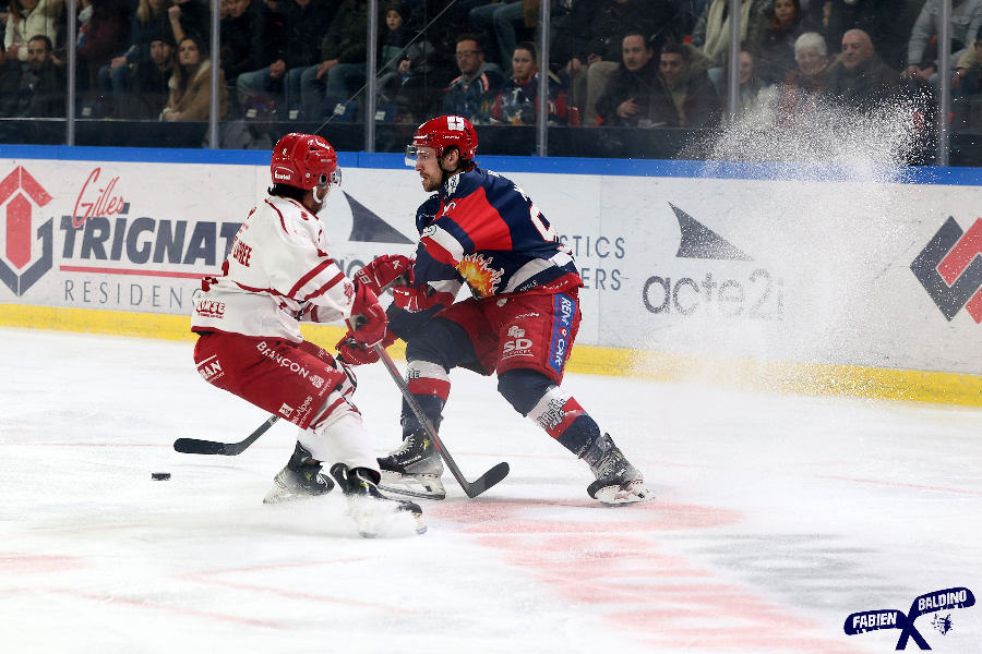 Lot De 2 écharpes Supporter Brûleurs De Loups - Grenoble Hockey Sur Glace