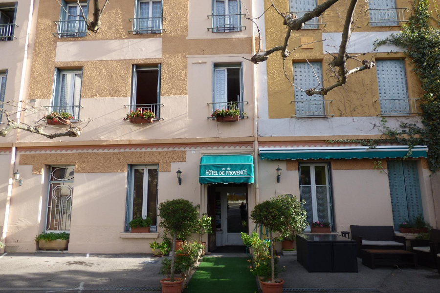 HÔTEL DE PROVENCE