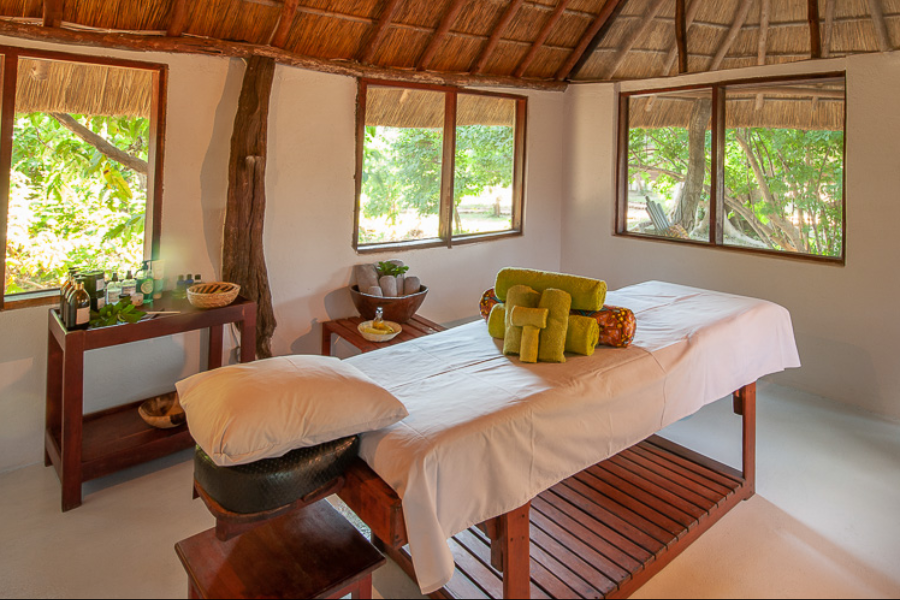 Kafunta River Lodge Spa Room - ©Kafunta Safaris