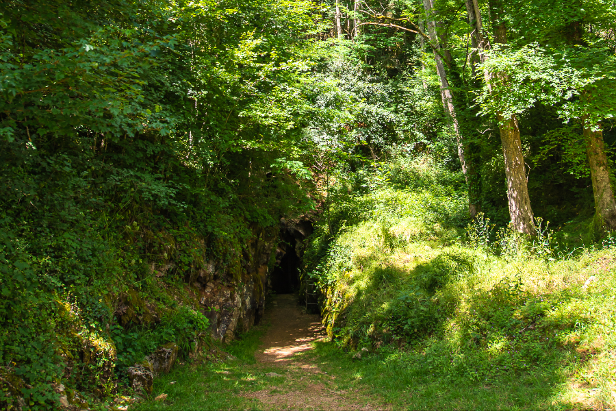 Les Grottes d'Azé