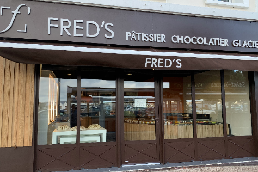 FRED'S - ©freds