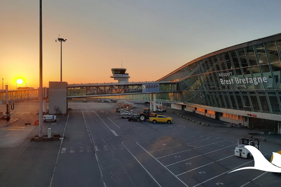 AÉROPORT BREST BRETAGNE
