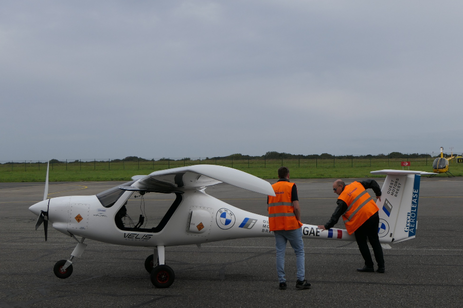 AÉROPORT BREST BRETAGNE