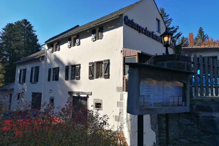 AUBERGE DES GROS MANAUX