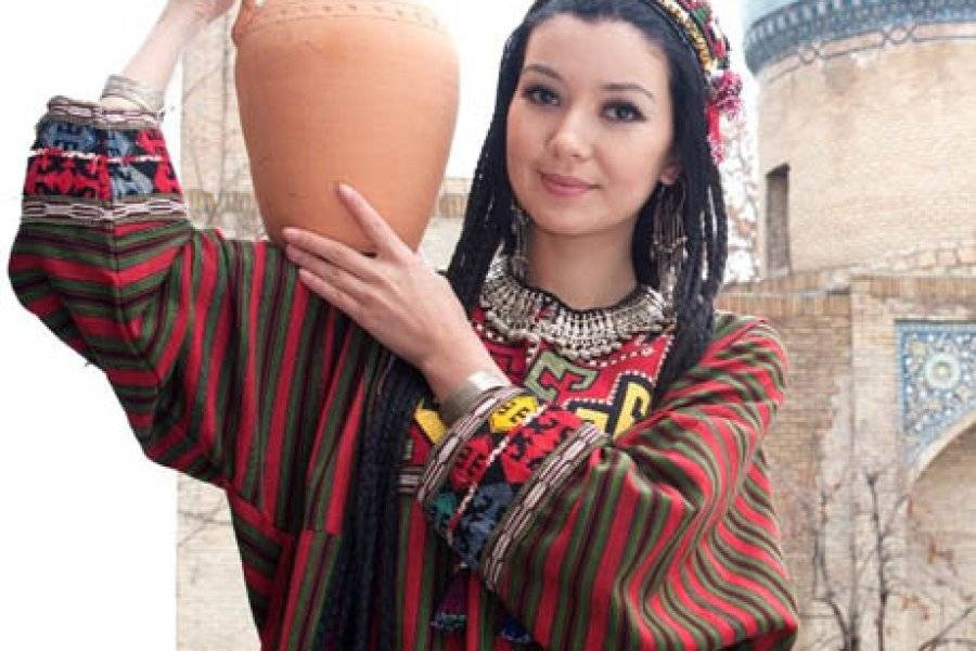 La fille ouzbeke - ©OLYMPIC TOUR SERVICE