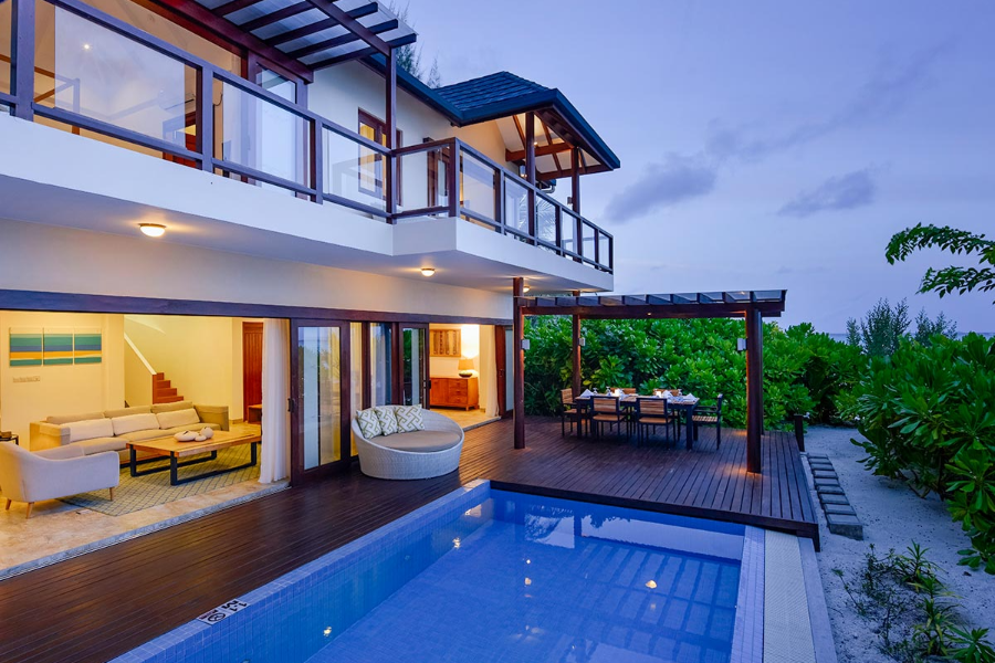 SUMMER ISLAND
