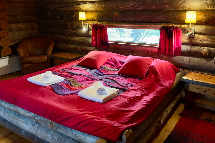 KAKSLAUTTANEN ARCTIC RESORT