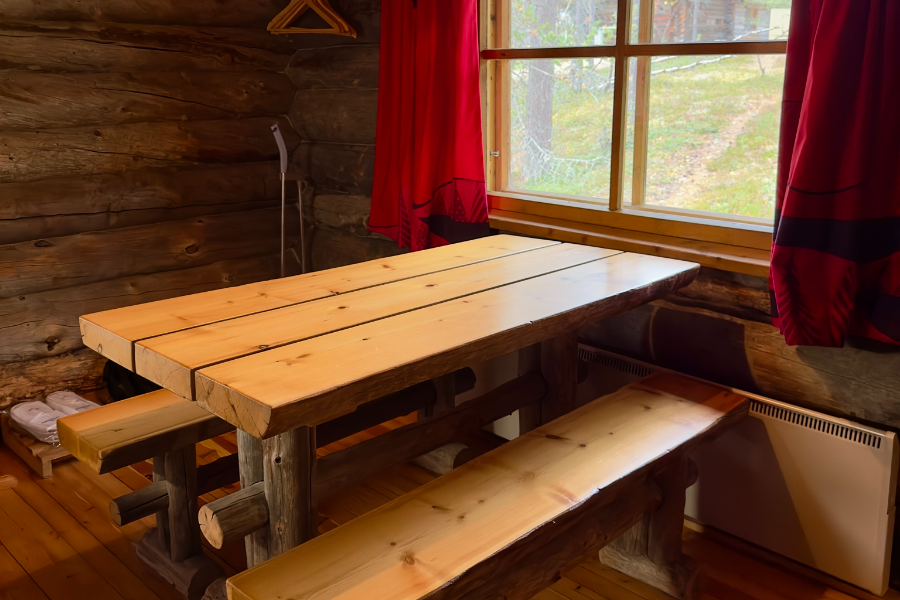 KAKSLAUTTANEN ARCTIC RESORT