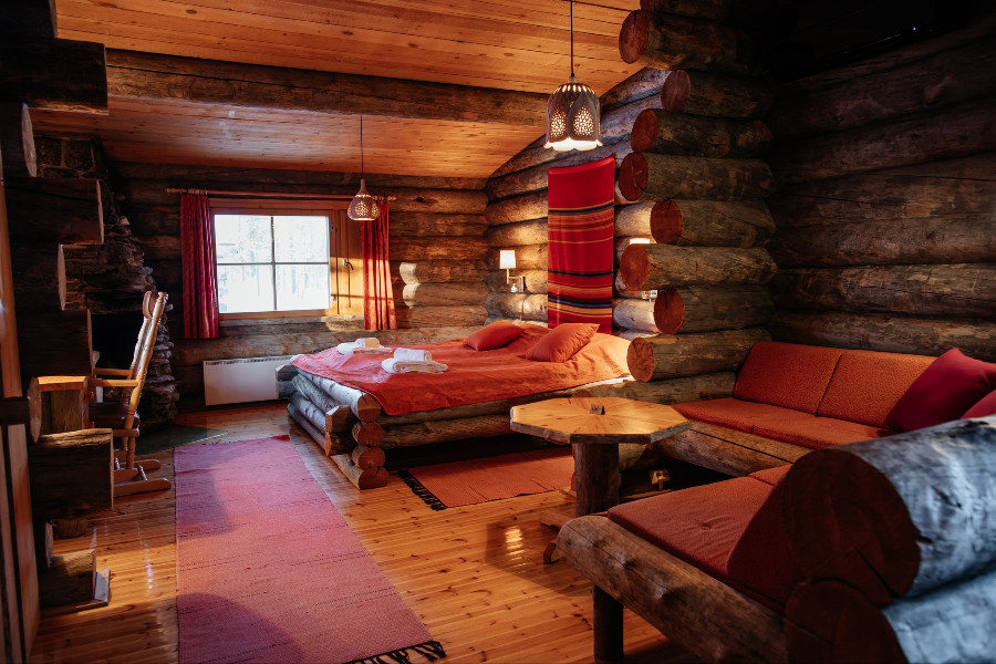 KAKSLAUTTANEN ARCTIC RESORT