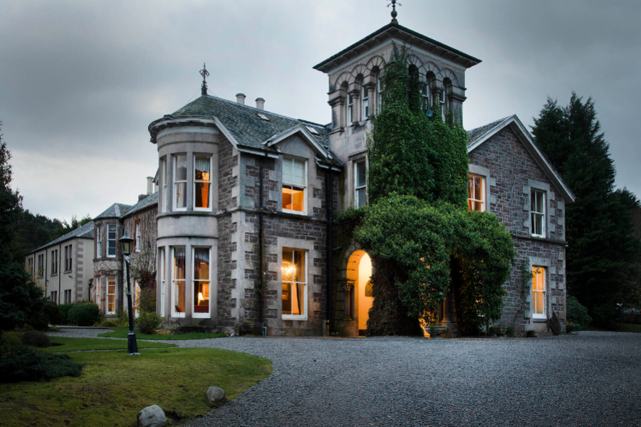  - ©LOCH NESS COUNTRY HOUSE HOTEL