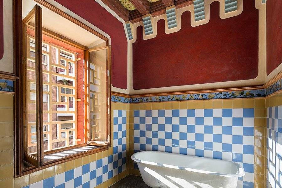 Bathroom - ©Casa Vicens Gaudí