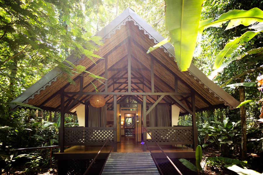 ALMONDS AND CORALS BOUTIQUE HOTEL