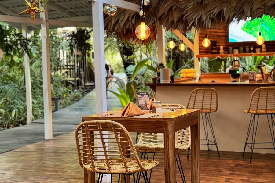 ALMONDS AND CORALS BOUTIQUE HOTEL