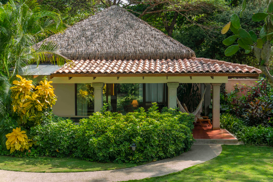 Bungalow - ©Hotel Capitán Suizo