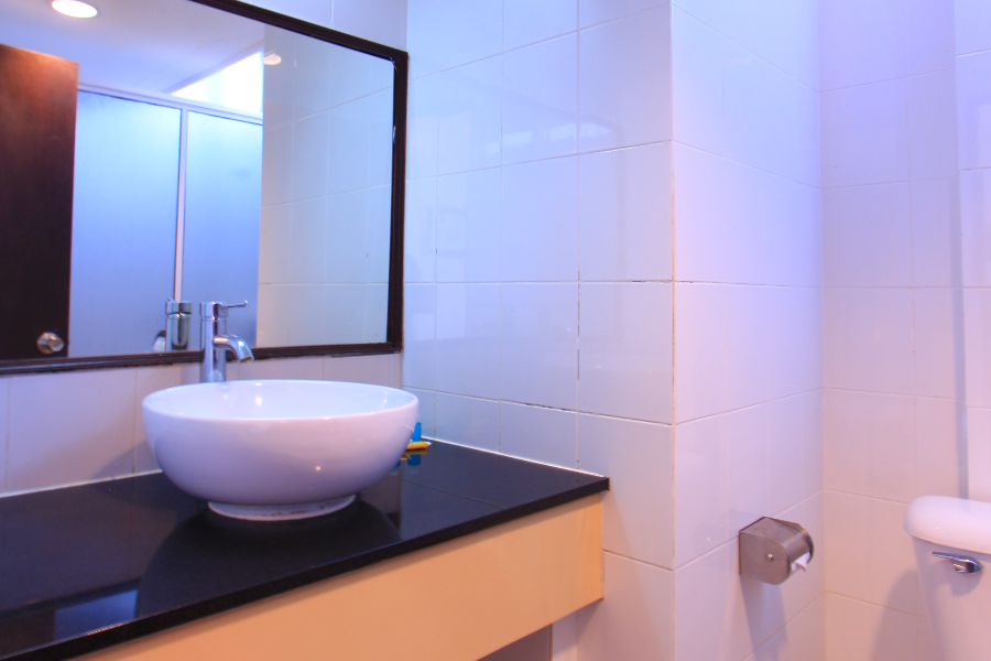 Bathroom - ©Telang Usan Hotel