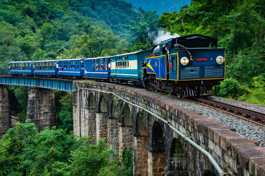 Train Ooty Toy - ©@cholantours