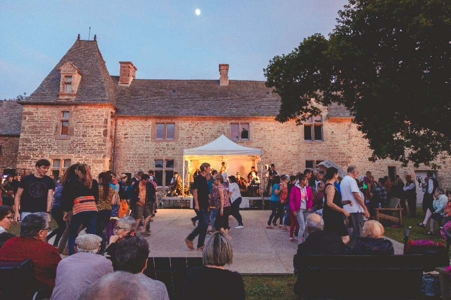 Nuit de la Saint Jean - ©manoir du Tourp