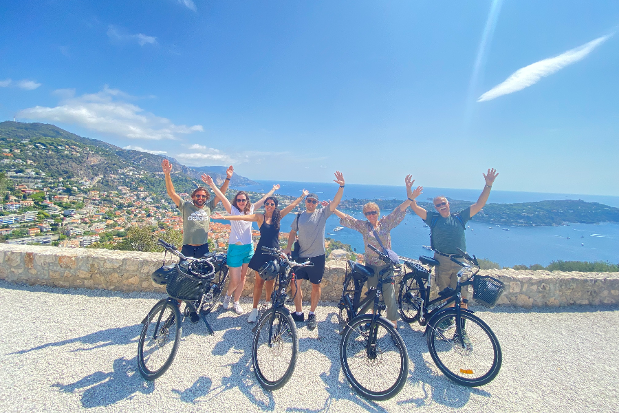 Tour en Vélo électrique  - Villefranche sur Mer - vue du mont boron - ©Mobilboard