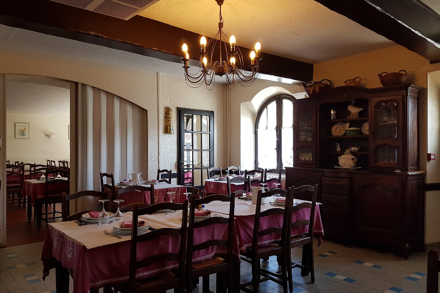 l'intérieur de l'auberge de l'arros à Mauvezin - ©Auberge de l'Arros