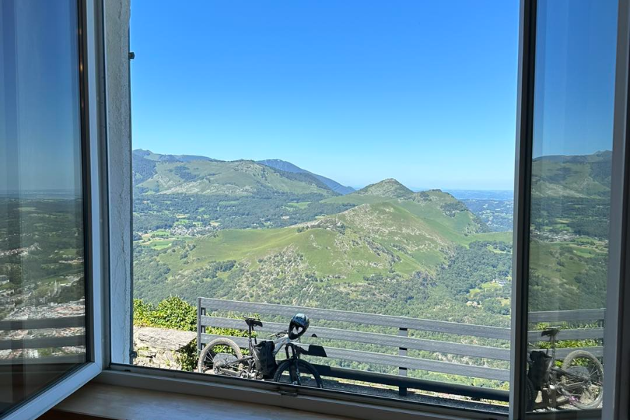 LE PIC DU JER ET SON FUNICULAIRE