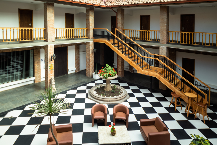 HOTEL Y CABAÑAS CAMPANARIO