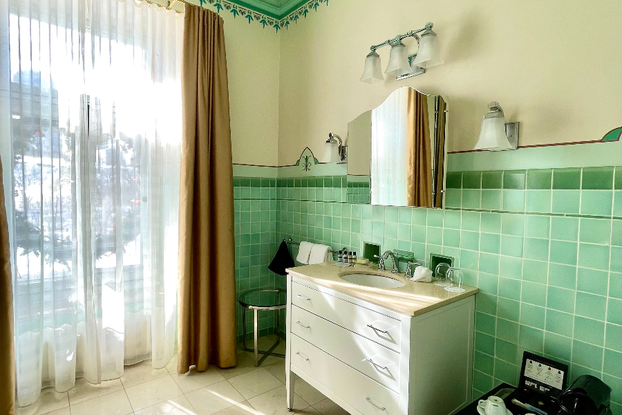 Salle de bain - Suite Historique Amyott - ©Hôtel Manoir d’Auteuil