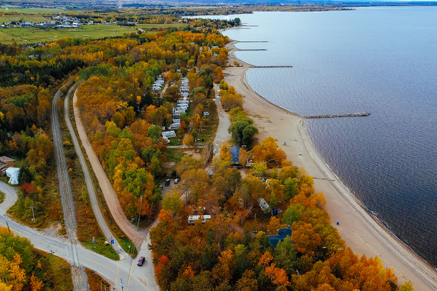 Mashteuiatsh, sur les rives du Lac-Saint-Jean, Québec - ©Tourisme Mashteuiatsh
