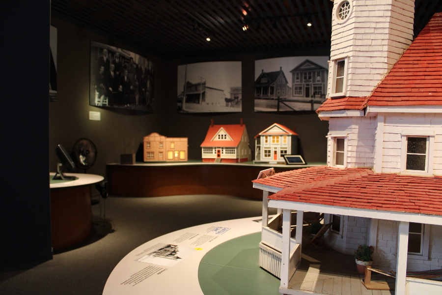 Exposition maisons miniatures - ©Musée acadien du Québec