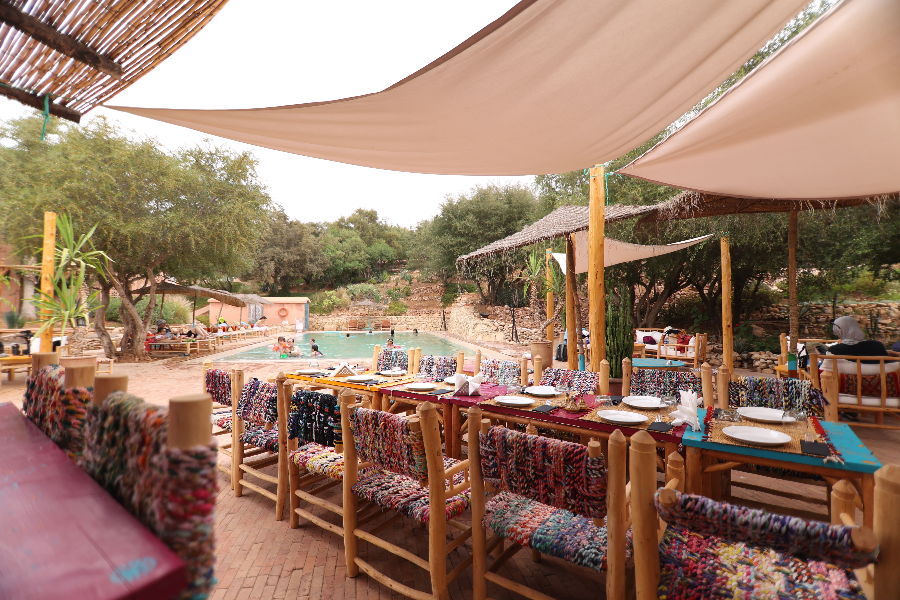 terrasse du restaurant - ©@paradisnomade