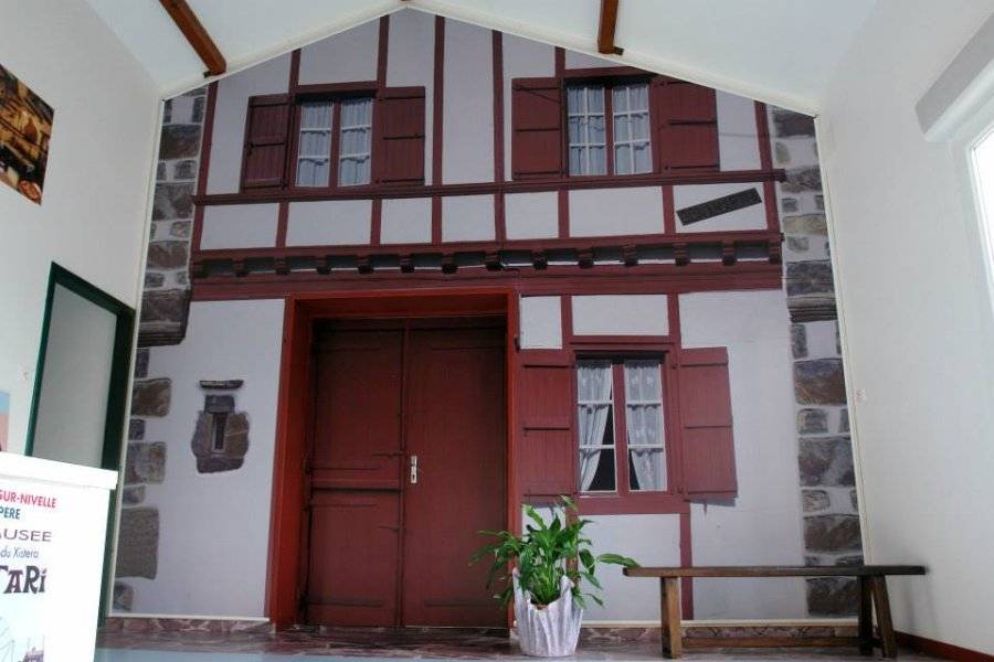 Pays basque musées - ©ÉCOMUSÉE DE LA PELOTE ET DU XISTERA PILOTARI