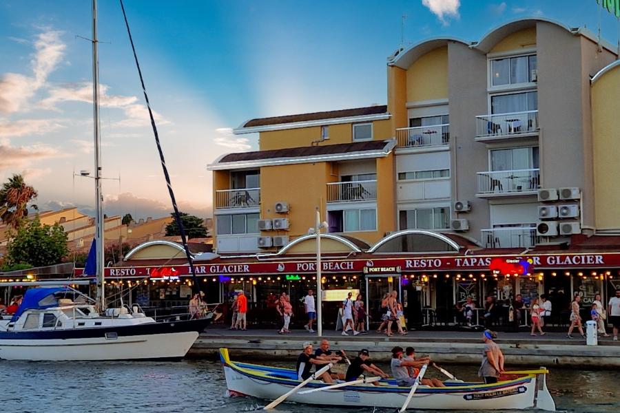 HOTEL PORT BEACH
