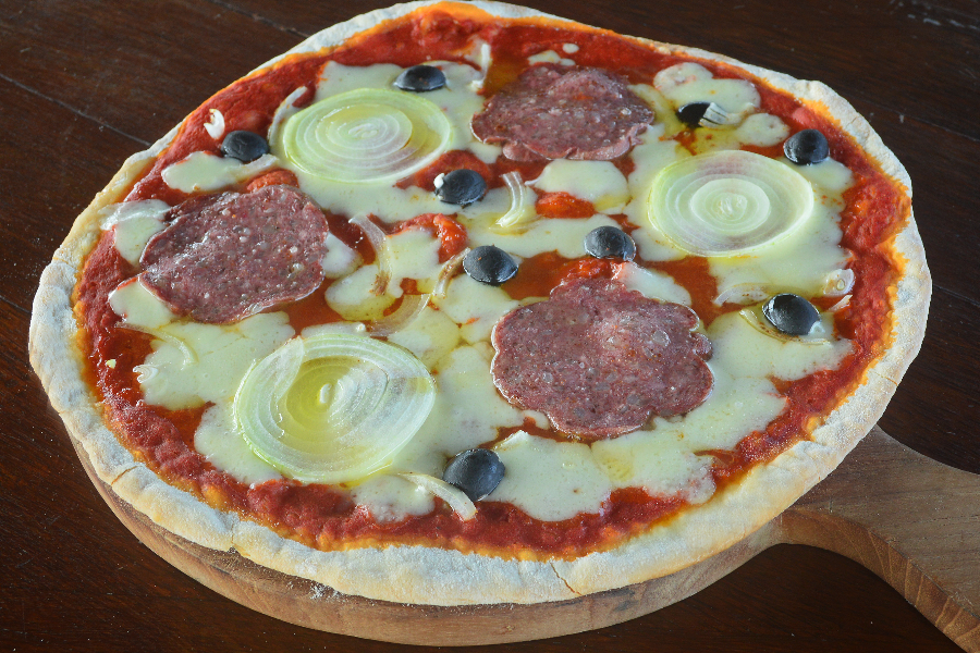 pizza calabrese - ©Blackbeach