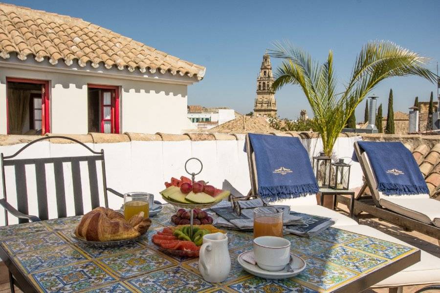 Terrasse privée - ©HOTEL LAS CASAS DE LA JUDERÍA