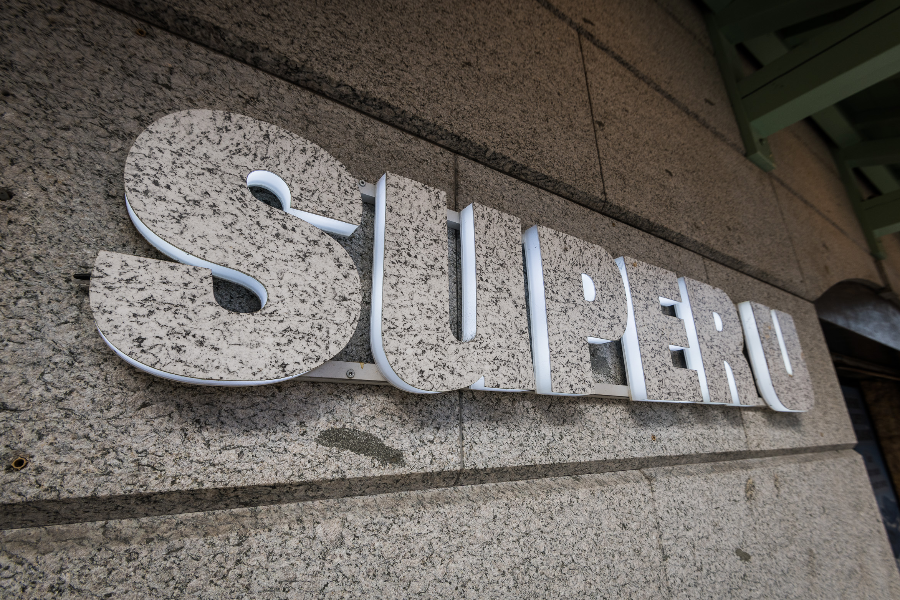 SUPER U