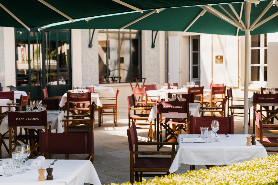 La terrasse du Café Lavinal - ©Taylor Yandel