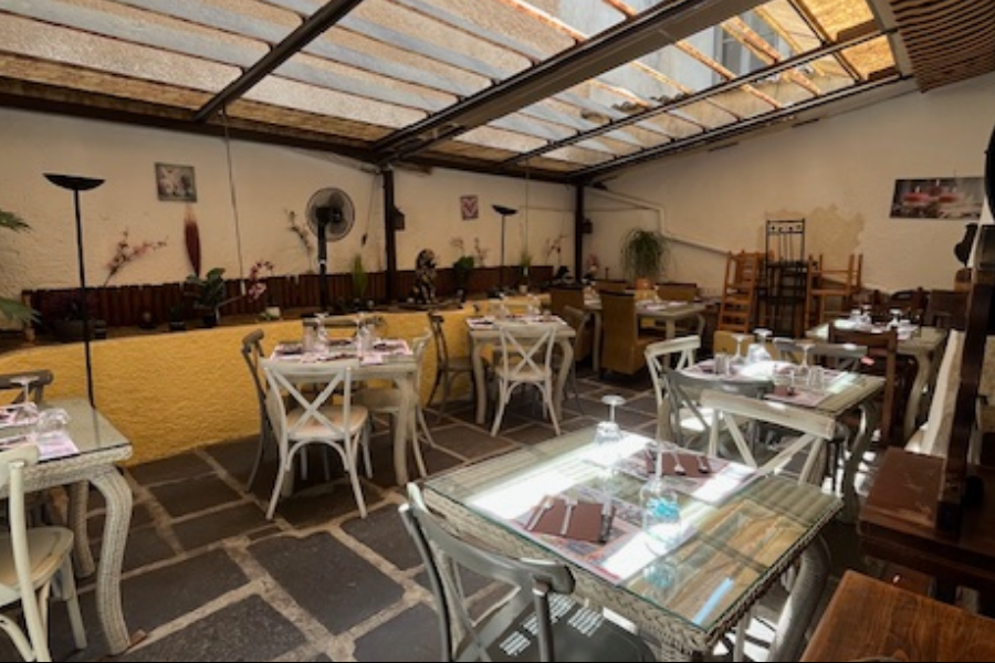 La terrasse couverte - Le Chaudron