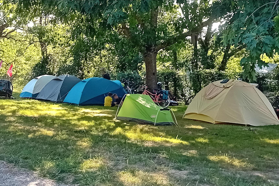 CAMPING DU LAC