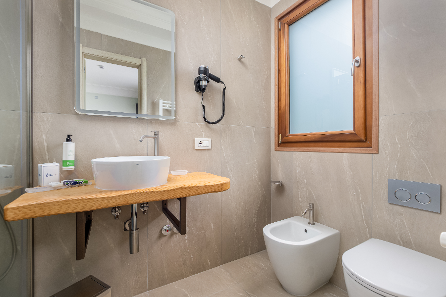 Superior double rooms / bathroom