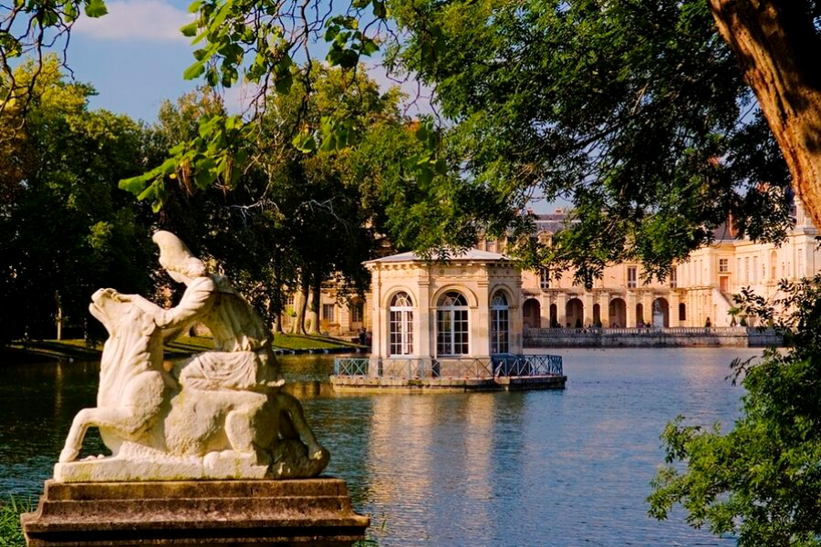 PARC ET JARDINS DU CHÂTEAU DE FONTAINEBLEAU