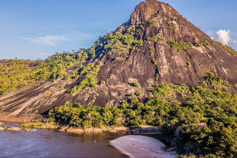 Cerros de Mavecure - ©Mathieu Perrot-Bohringer