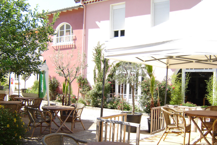 HÔTEL CASTEL D'OLMES