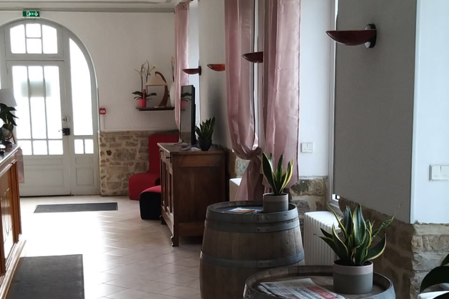 HÔTEL CASTEL D'OLMES