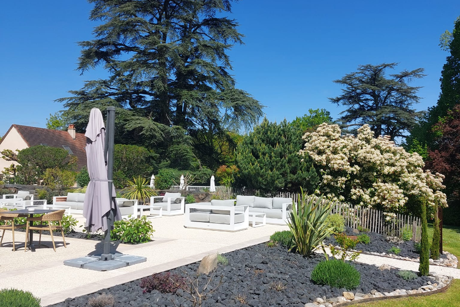 LE MANOIR DES CÈDRES