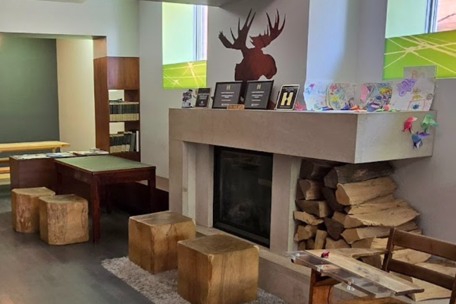 PLANET TRAVELER HOSTEL
