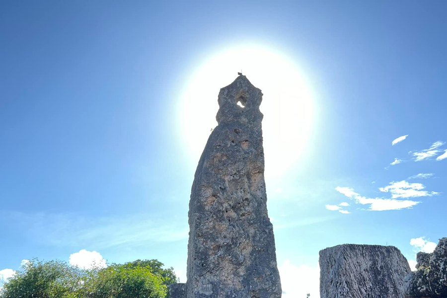 Coral Castle and the sun