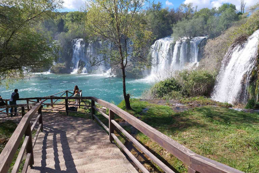 Kravice falls entrance - ©waterfalls, Kravice, Bosnia