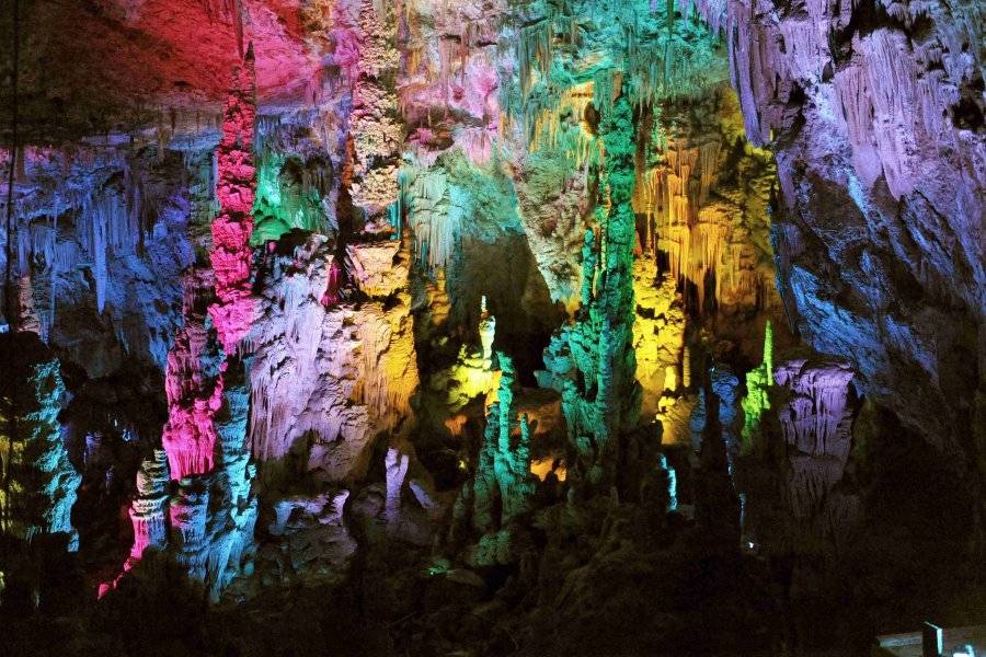 GROTTE DE LA SALAMANDRE Site naturel (avec horaires et-ou payant) Méjannes-Le-Clap photo n° 161909 - ©GROTTE DE LA SALAMANDRE