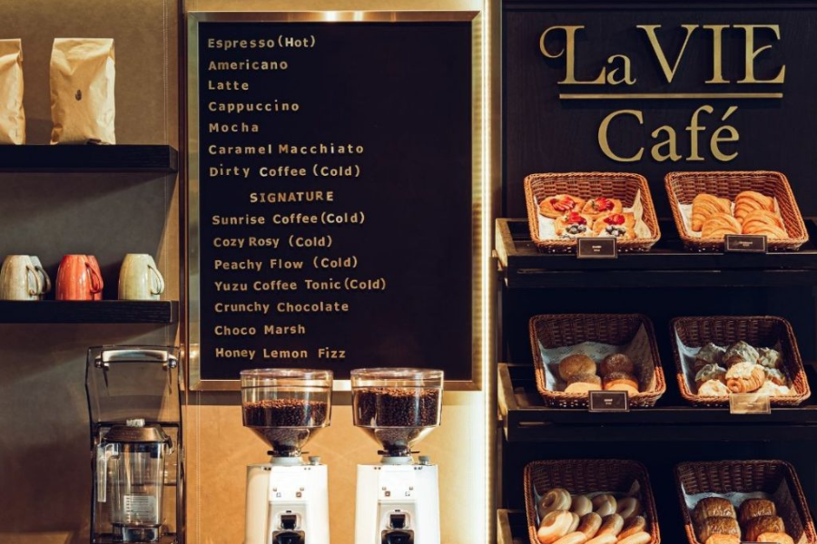 La VIE Café