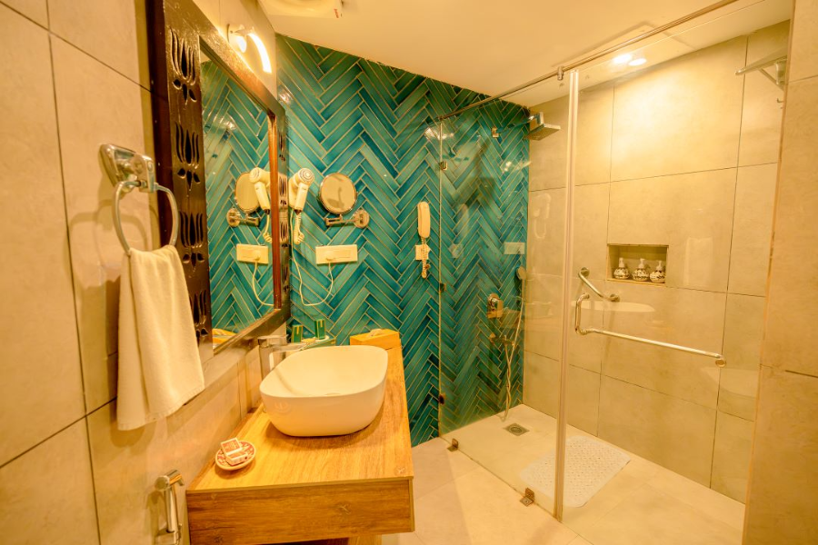 HOTEL GANGA KINARE